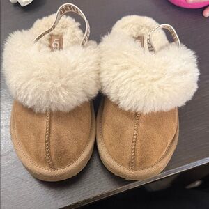 UGG Kids Chestnut Suede Slippers with Cream Shearling Collar